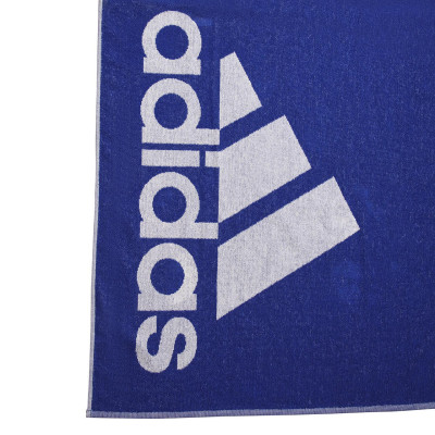 Ręcznik sportowy adidas L niebieski IC4956