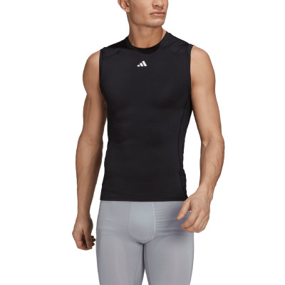 Koszulka męska adidas Techfit Training Sleeveless Tee czarna HK2338