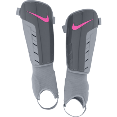 OCHRANIACZE PIŁKARSKIE NIKE CHARGE /SP0258 012