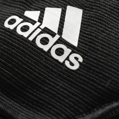 Ochraniacze piłkarskie adidas Ghost Replique czarno niebieskie AH7774