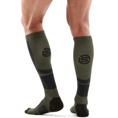 Skarpety męskie Skins Essentials Men's Active Compression czarno-khaki ES0001937 0045