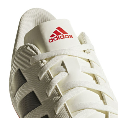 Buty piłkarskie adidas Nemeziz 18.4 FxG D97992