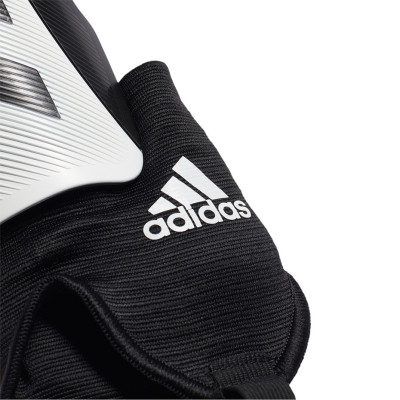 Ochraniacze piłkarskie adidas Tiro SG MTC biało-czarne GK3537