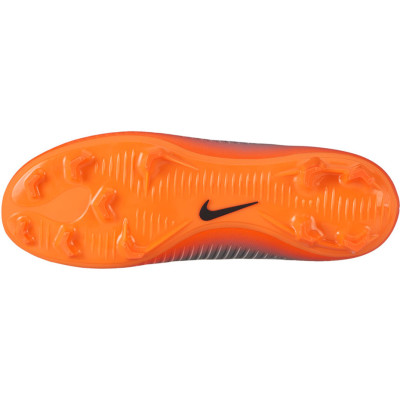 Buty piłkarskie Nike Mercurial Vapor XI CR7 FG JR 852489 001